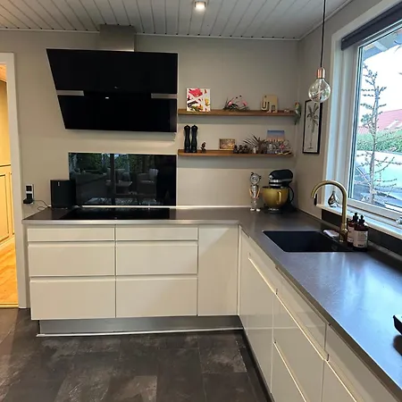 Hyggeligt Hus I Med Wellness Og Massage Haderslev